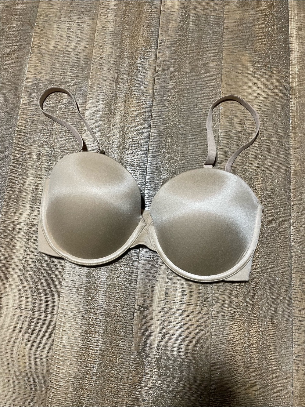 B tempted convertible Smooth Molded Everyday Bra NWOT